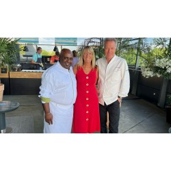 Le Chef Paramasudhan Murday aux commandes des fourneaux du BMW Welt à Munich